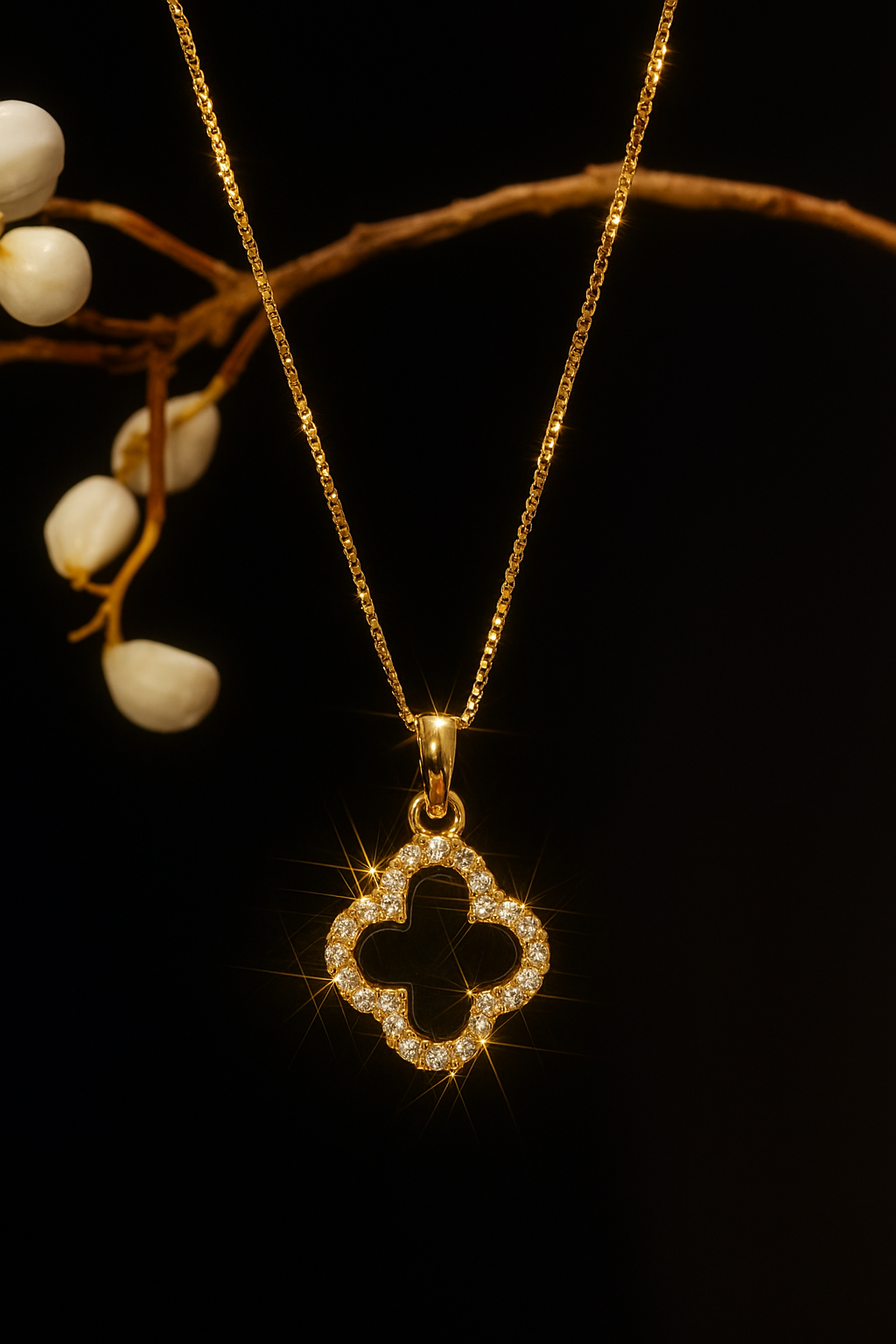 Golden Clover Pendant Necklace