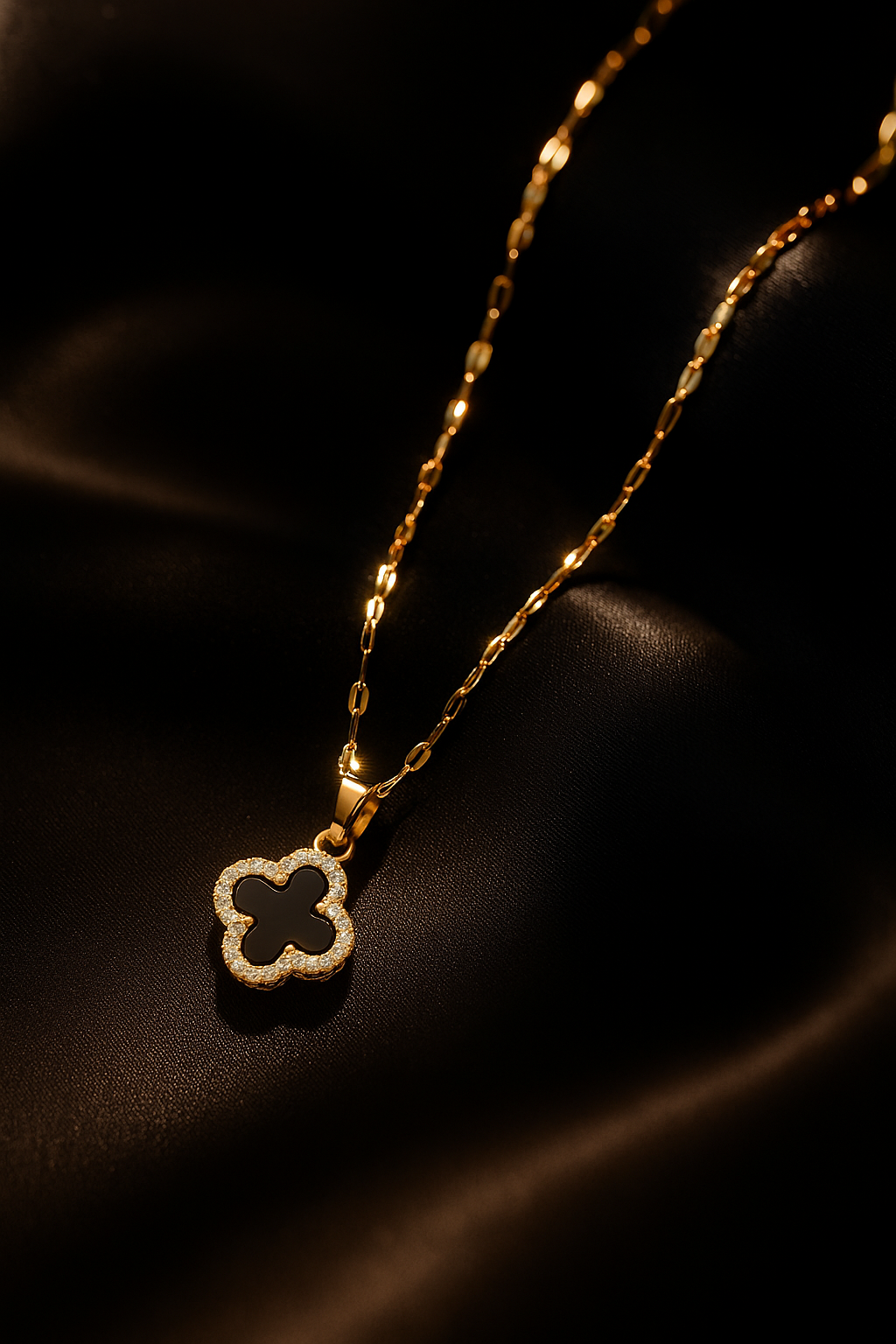 Golden Clover Pendant Necklace