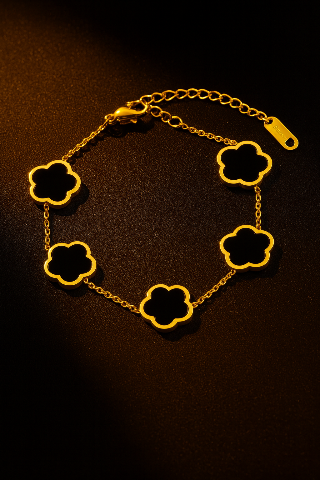 Luxe Clover Charm Bracelet